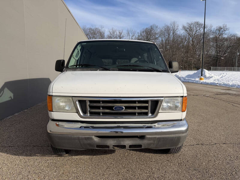 2007 Ford E-Series E-150 XLT