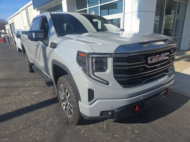 2024 GMC Sierra 1500 AT4's photo
