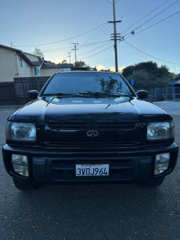 1997 Infiniti QX4