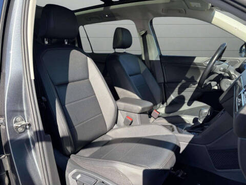 2019 Volkswagen Tiguan SE