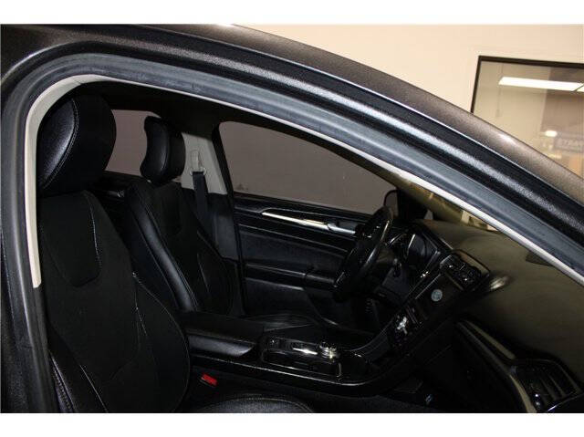 2019 Ford Fusion Energi Titanium