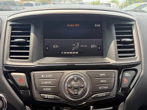 2020 Nissan Pathfinder S