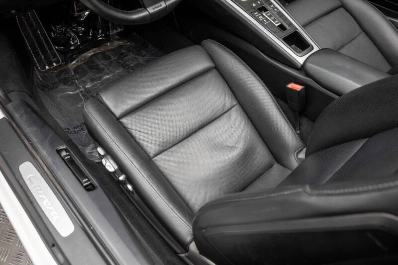 2012 Porsche 911 Carrera