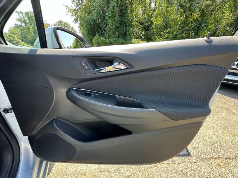 2018 Chevrolet Cruze LS Auto