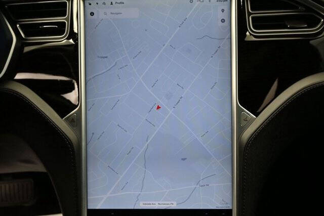 2017 Tesla Model S 75