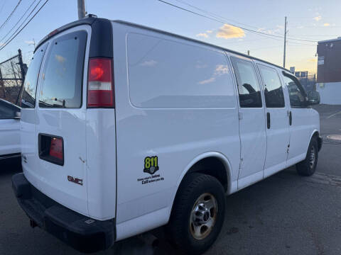 2014 GMC Savana 2500