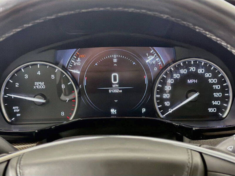 2018 Cadillac XT5 Platinum