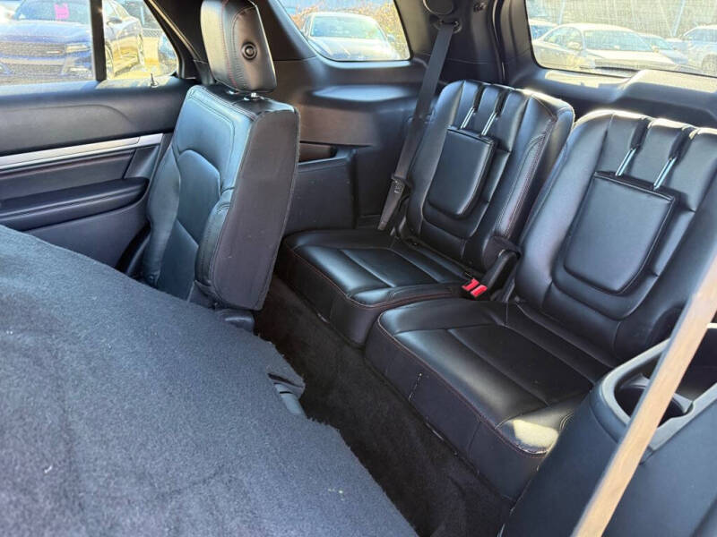 2016 Ford Explorer Sport