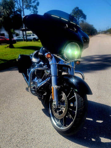 2020 Harley-Davidson Street Glide