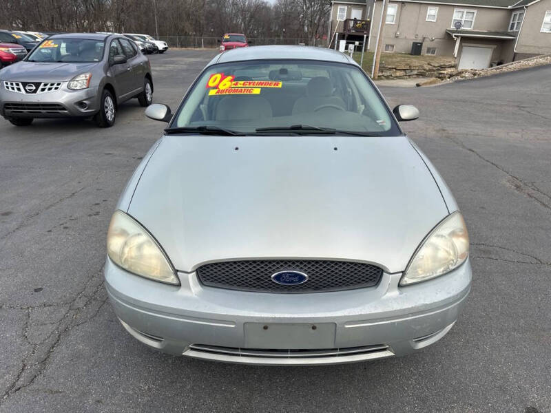 2006 Ford Taurus SEL