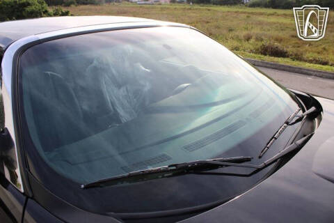 2005 Ford Thunderbird Deluxe