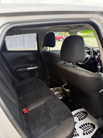 2011 Nissan JUKE S