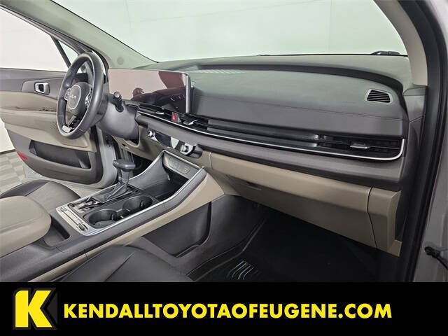 2025 Kia Carnival SX