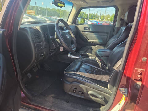 2009 HUMMER H3T Alpha