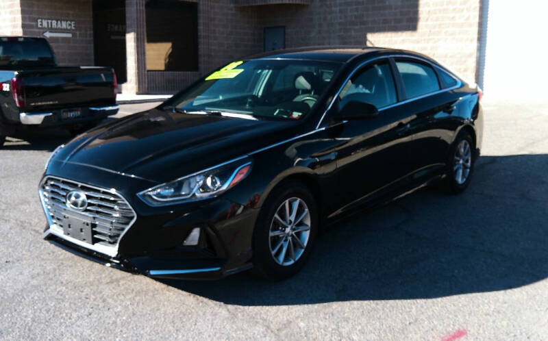 2018 Hyundai Sonata for sale at DESERT AUTO TRADER in Las Vegas NV