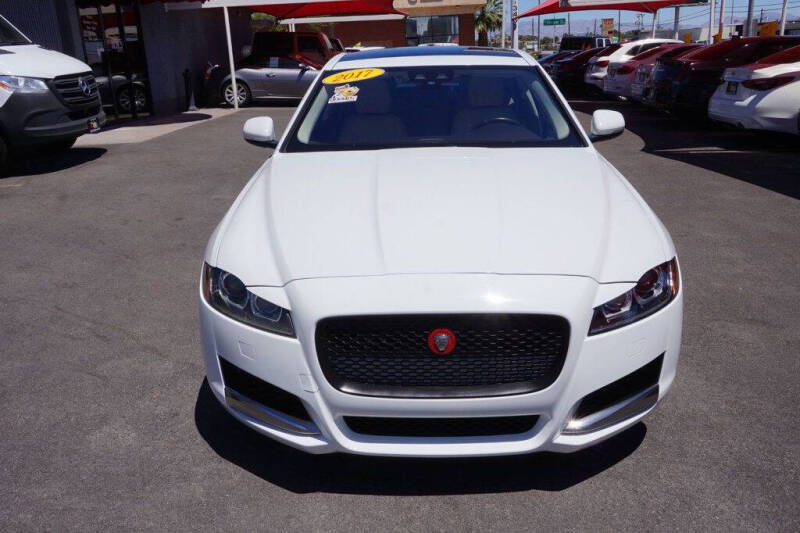2017 Jaguar XF 35t