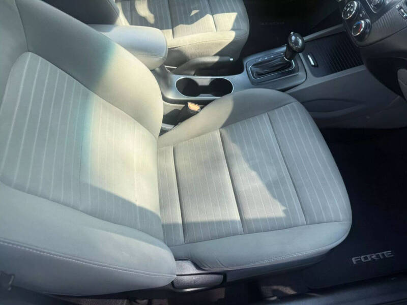 2014 Kia Forte5 EX