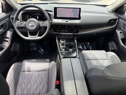 2024 Nissan Rogue Platinum