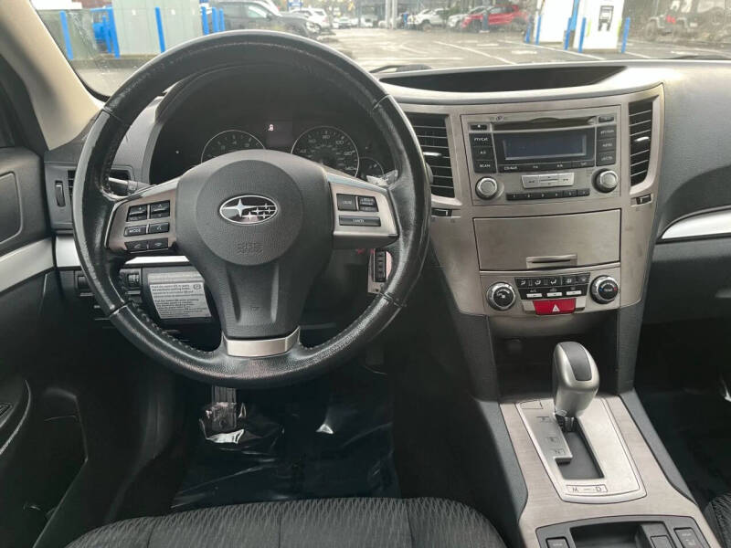 2012 Subaru Outback 2.5i Premium