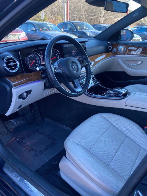 2017 Mercedes-Benz E-Class E 300 4MATIC