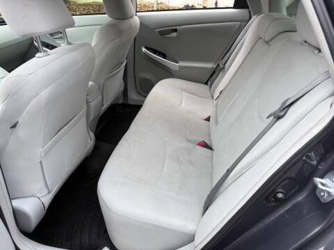 2013 Toyota Prius Two