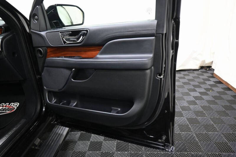 2024 Lincoln Navigator Premiere