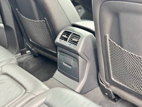 2015 Audi Q5 2.0T quattro Premium Plus