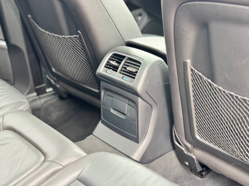 2015 Audi Q5 2.0T quattro Premium Plus