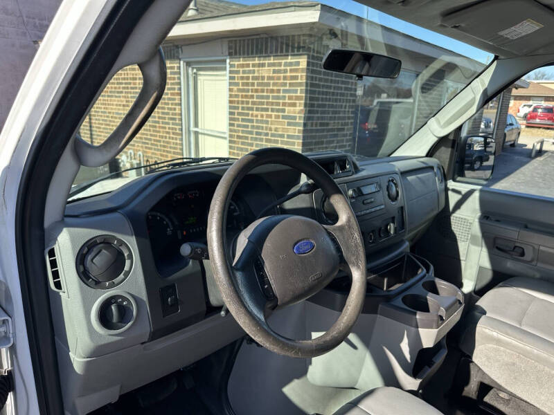2010 Ford E-Series E-150