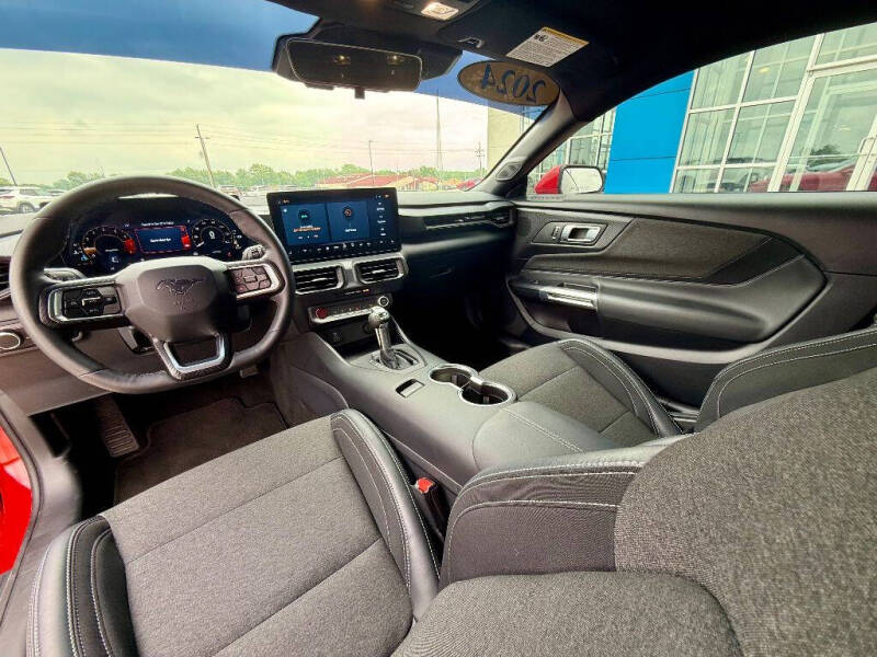 2024 Ford Mustang EcoBoost