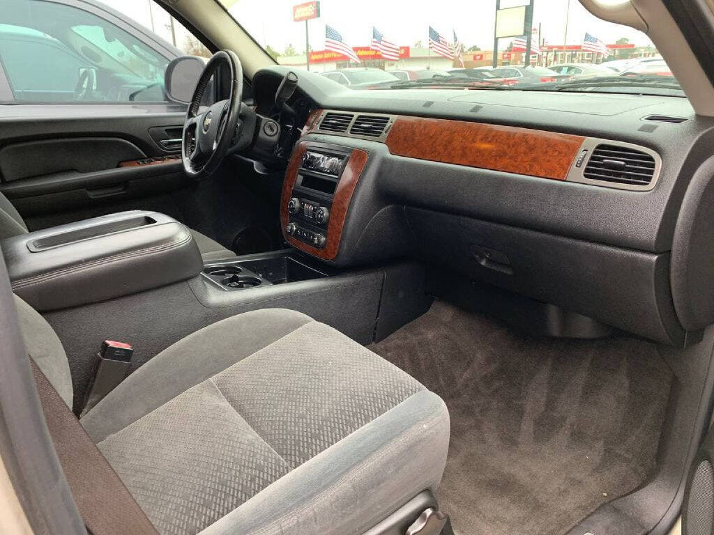 2008 Chevrolet Tahoe for sale at Caspian Auto Sales in Oklahoma City, OK