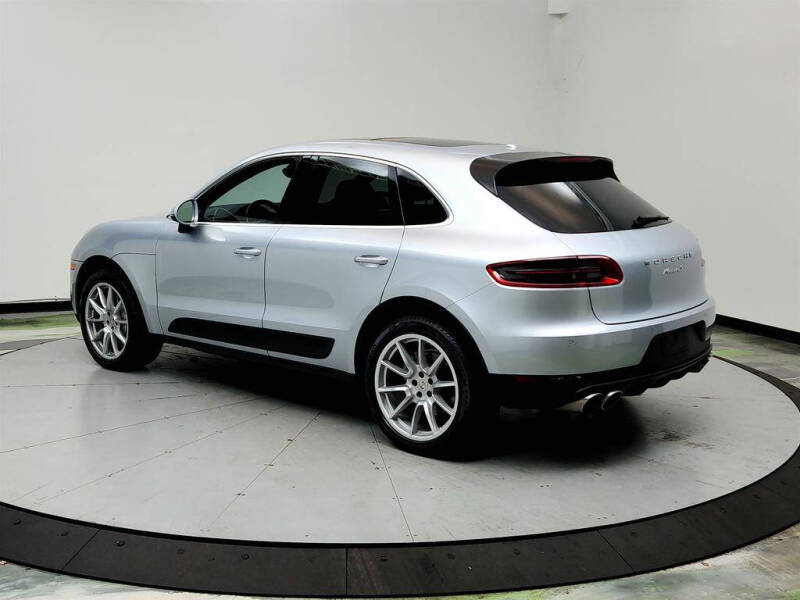 2016 Porsche Macan S