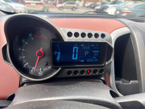 2015 Chevrolet Sonic LT Auto