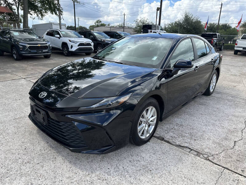 2025 Toyota Camry XLE's photo