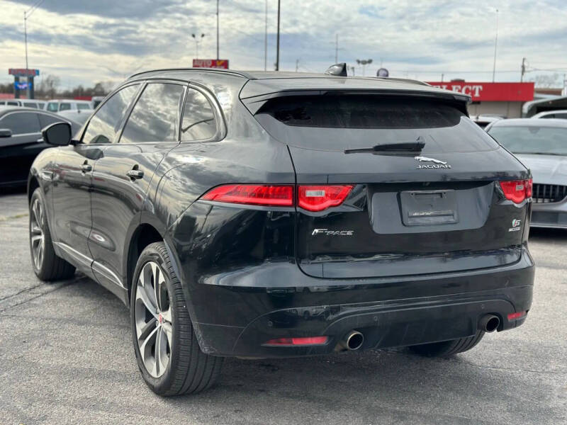 2017 Jaguar F-PACE S