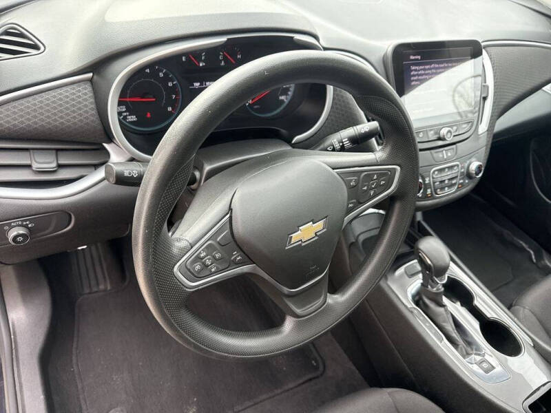 2023 Chevrolet Malibu LT