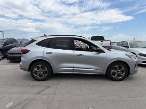 2023 Ford Escape ST-Line