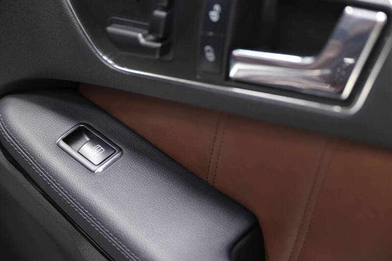 2011 Mercedes-Benz E-Class