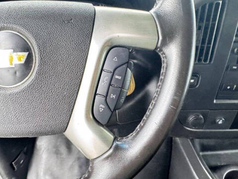 2017 Chevrolet Express 2500