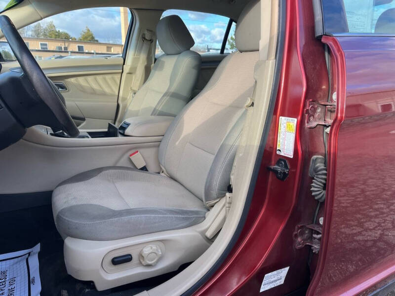 2014 Ford Taurus SEL