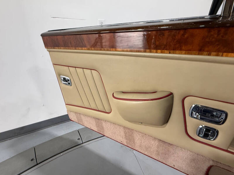 1988 Rolls-Royce Corniche