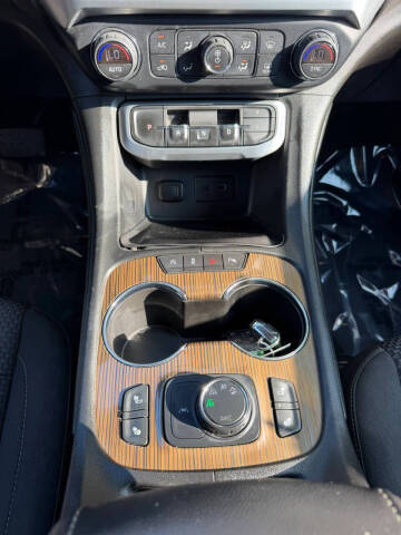 2021 GMC Acadia SLE