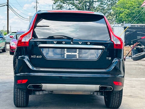 2015 Volvo XC60 T5 Drive-E Premier