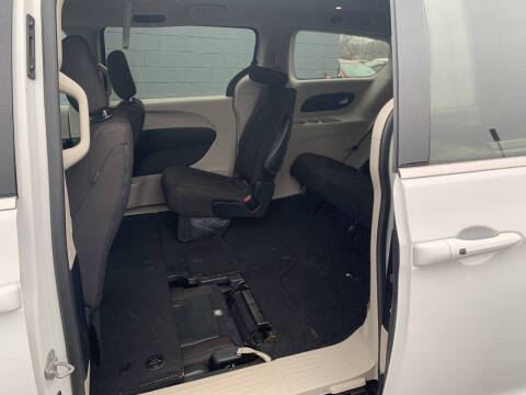 2017 Chrysler Pacifica Touring