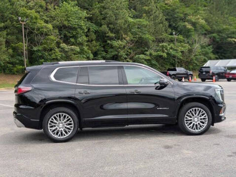 2024 GMC Acadia Denali