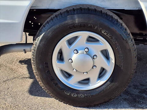 2013 Ford E-Series E-350 SD