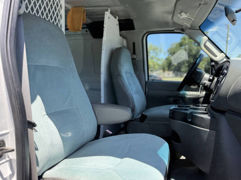 2008 Ford E-Series E-250