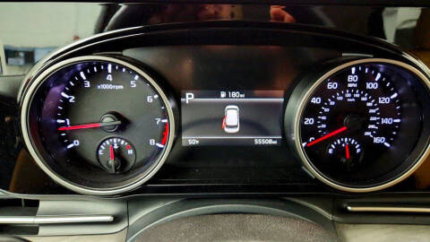 2024 Kia Carnival EX