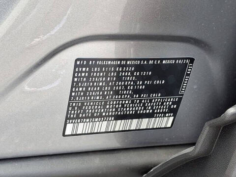 2025 Volkswagen Tiguan SE 4Motion