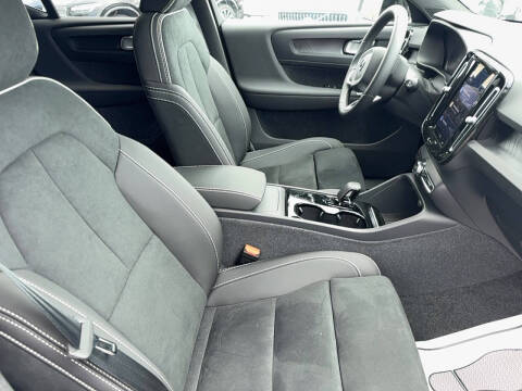 2024 Volvo XC40 Recharge Plus